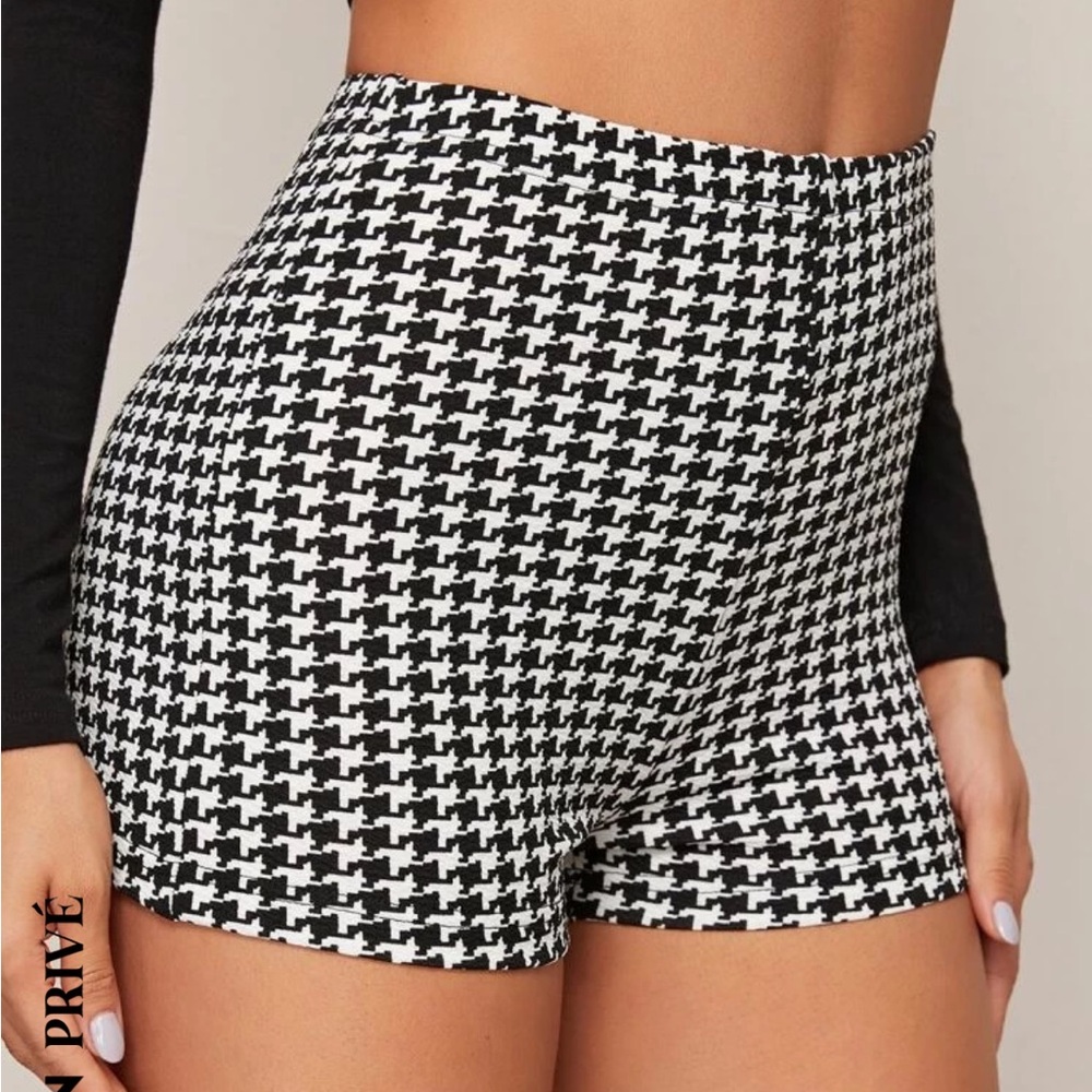 SHEIN Houndstooth Shorts